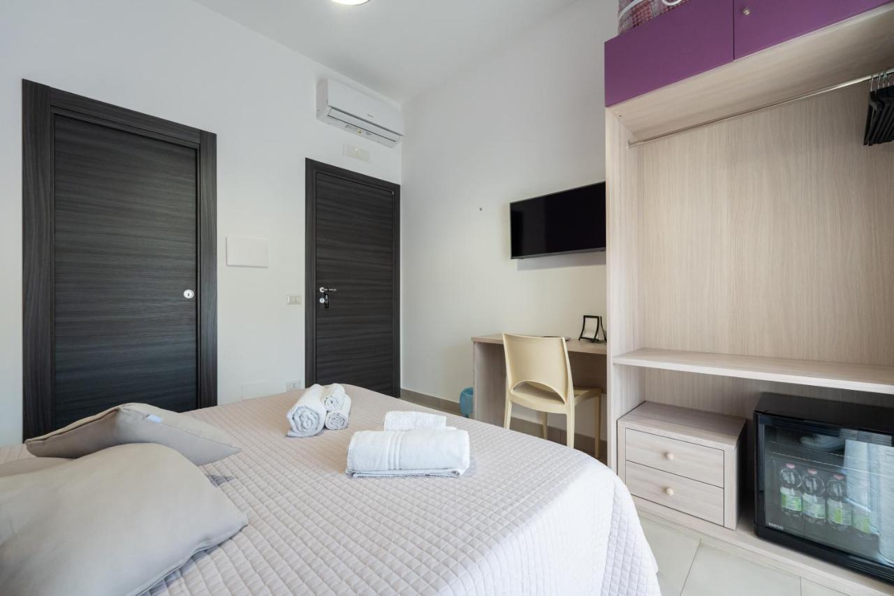 L'Orto Del Conte Bed & Breakfast Наполи Екстериор снимка